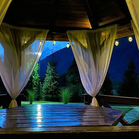 в горах у аліни Guest house Solochin