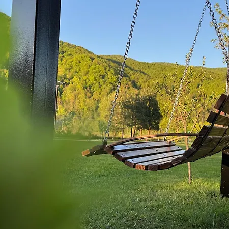 Pensión в горах у аліни 3*