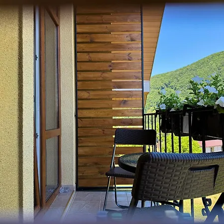 в горах у аліни Casa de hóspedes Solochin