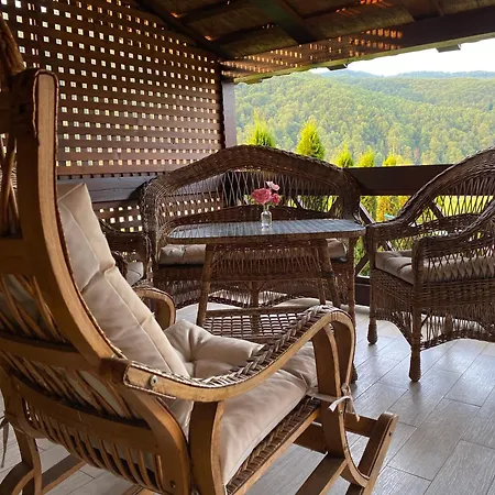 Guest house в горах у аліни Solochin